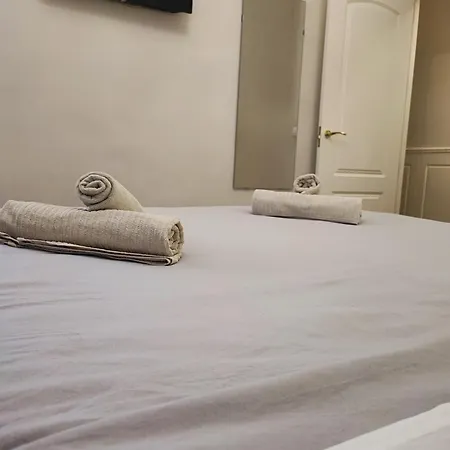 Agarimo Homes - Tu Hogar Lejos De Casa קורדובה